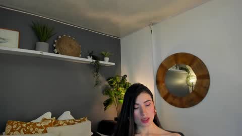  Alice  online show from February 21, 10:48 pm