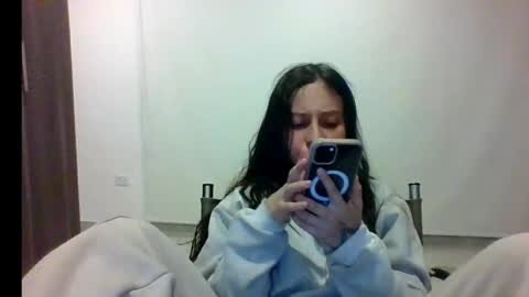 Snapshot of _alyson chatting on October 24, 3:18 am _alyson online show from October 24, 3:18 am