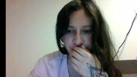 _alyson online show from December 2, 4:32 am
