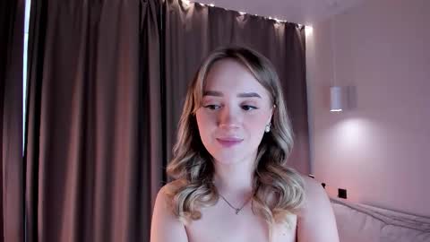 Amily online show from March 21, 8:19 am