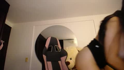 andrea online show from October 29, 12:12 am