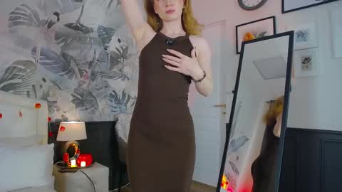 Snapshot of _angelmoon_ chatting on October 25, 6:02 am Angel online show from October 25, 6:02 am