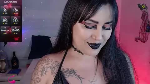 Angie online show from February 11, 2:15 am