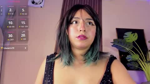   online show from November 30, 3:52 pm