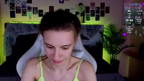 _ash_leyy_ online show from November 2, 2:11 am