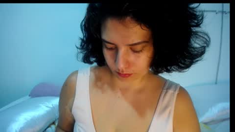 atenea online show from February 4, 1:06 pm