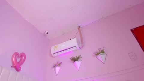 Hi guys i am Bianca  online show from February 20, 5:52 pm