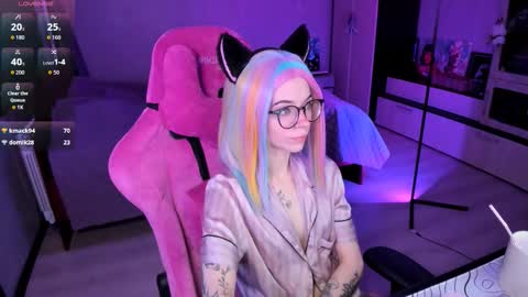 Olivia Subscribe to my Fansly -   online show from October 18, 11:09 pm