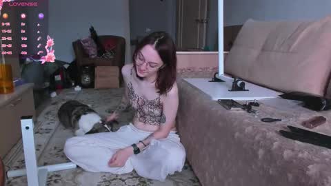 Snapshot of _ccrystaa_ chatting on September 12, 7:10 am Christina Chris online show from September 12, 7:10 am