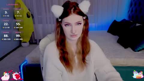 Alisa NO NUDE online show from October 25, 6:52 pm