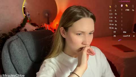 _chloe_miller_ online show from May 18, 7:53 pm