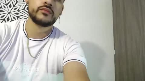 CRIS online show from April 19, 3:07 am