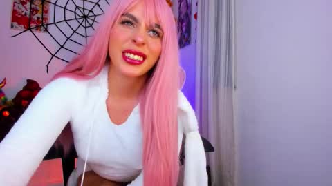  Chloe  online show from October 14, 6:05 am