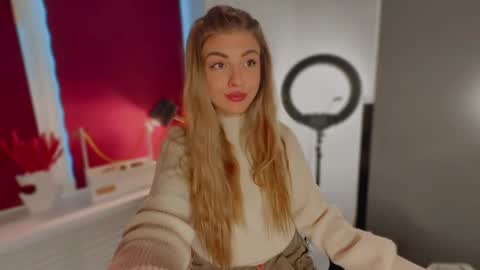 D online show from February 15, 7:51 am