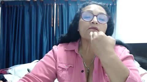 _cristal15 online show from January 12, 10:06 pm