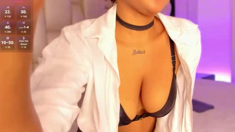     online show from October 13, 8:55 pm