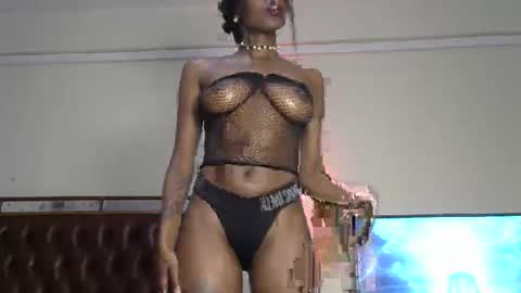 Snapshot of _daddyslittlemonster_ chatting on September 23, 4:17 am lily online show from September 23, 4:17 am