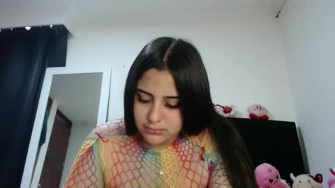 _dafnexxx online show from February 2, 9:00 pm