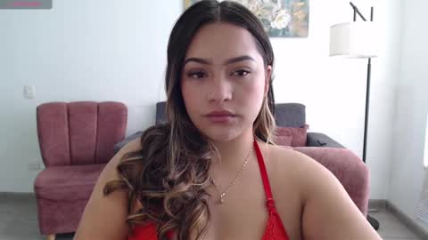 Snapshot of _dakota_j chatting on September 22, 1:48 pm Your Dakota online show from September 22, 1:48 pm