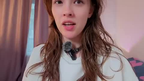 DemiDee online show from August 1, 5:47 pm