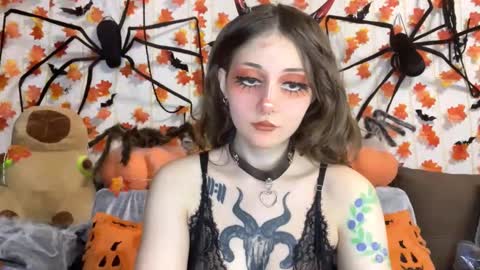 Kate online show from October 5, 6:26 pm