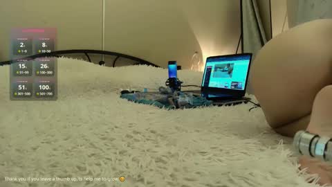 Snapshot of _domenika_ chatting on September 18, 6:01 pm online show from September 18, 6:01 pm