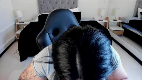 Dulcinea online show from April 18, 7:07 pm