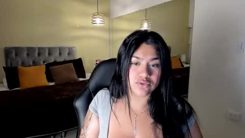 Dulcinea online show from November 25, 10:47 am