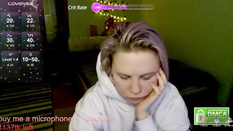 chloue and Gretta online show from December 29, 7:17 am