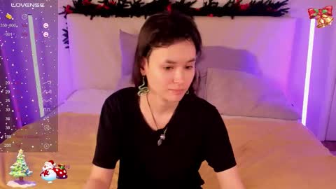 _emily__strike_ online show from December 22, 10:22 am