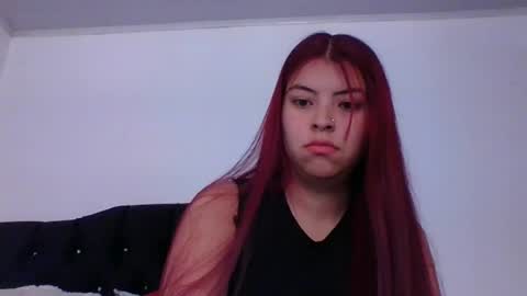_emma_castro_ online show from June 20, 8:37 pm