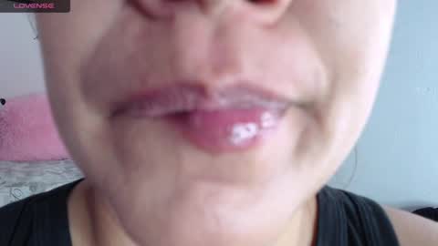 Emily Valencia online show from December 31, 8:15 am