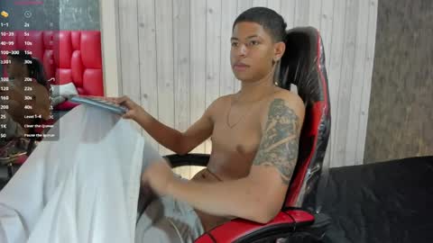 _erick_j online show from April 15, 8:20 pm