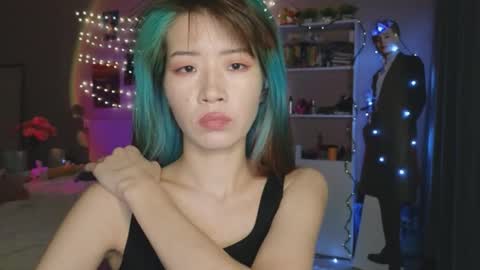 EveEva online show from October 15, 10:38 am