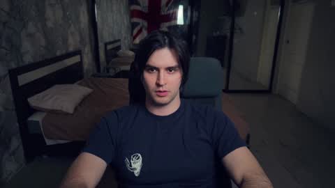 Keanu online show from December 3, 3:28 pm