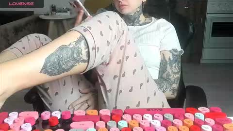 Alis online show from February 26, 3:54 am