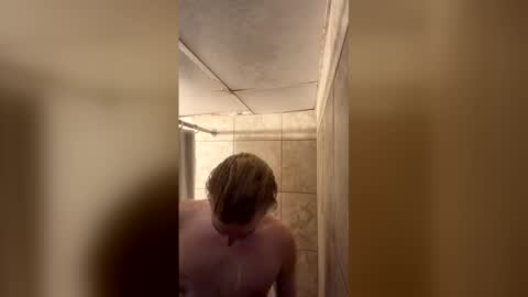 _frosty_69 online show from April 29, 5:23 am