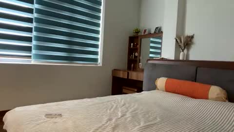 Snapshot of _funsize_ chatting on December 2, 2:13 am Lisa online show from December 2, 2:13 am