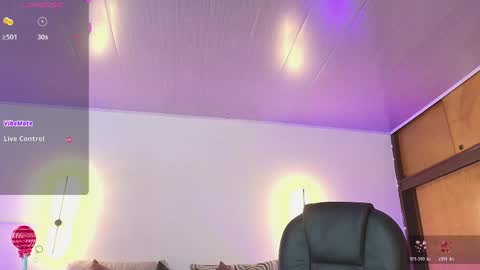  Juliana   Gaby   Kloe online show from April 13, 11:25 am