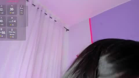 Hanna online show from November 18, 7:50 pm