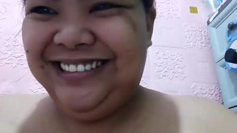 _hershey003 online show from October 31, 5:57 pm