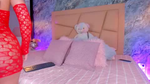 Hollywood online show from October 7, 6:53 am