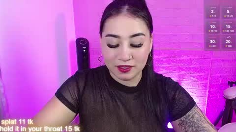 Snapshot of _hooly chatting on March 5, 2:34 pm CATALINA G online show from March 5, 2:34 pm