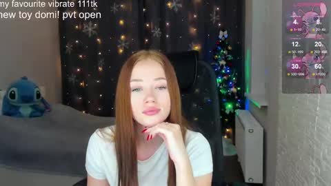 _hot_mia_1 online show from December 8, 3:24 pm