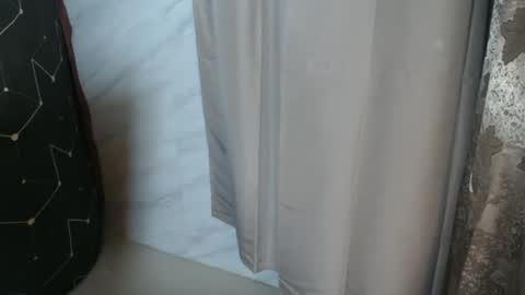 Ishi online show from December 18, 11:16 am