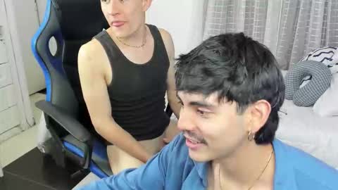 James online show from December 4, 10:53 pm