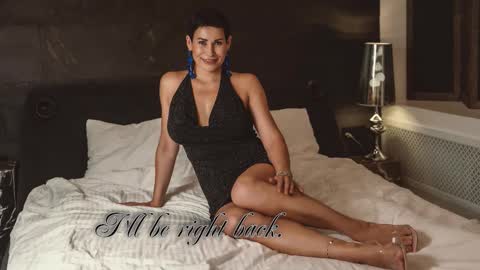 Jane Mellon online show from November 5, 1:35 pm