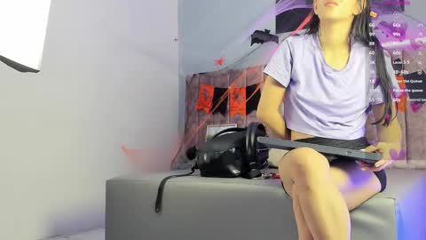 Jasmine online show from November 1, 12:15 pm