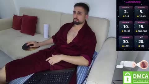 _jeem_ online show from March 10, 6:01 pm