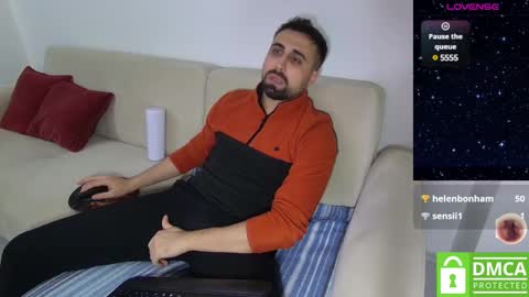 _jeem_ online show from February 18, 8:14 pm